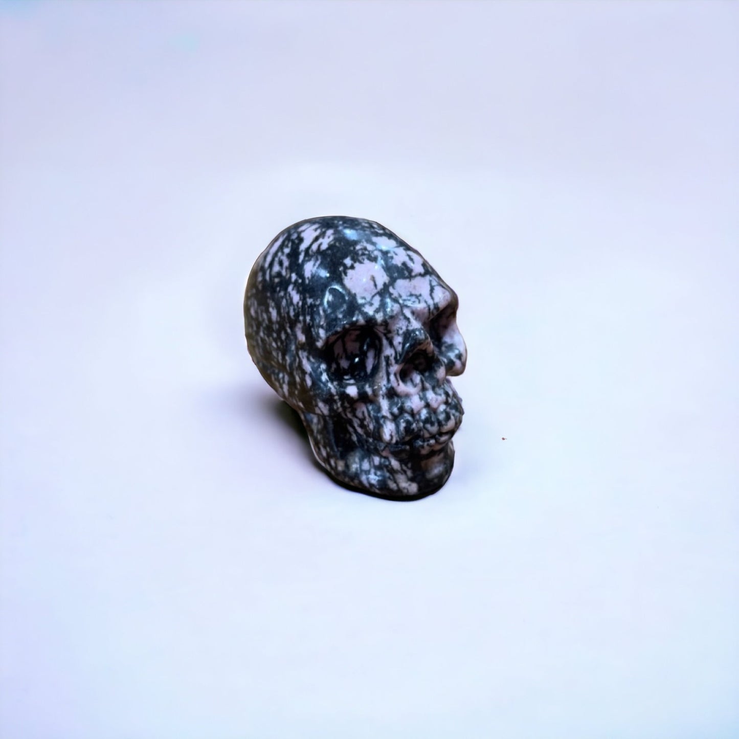 Rhodonite Skull | 109g