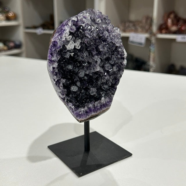 Amethyst Cluster on Stand | 905g