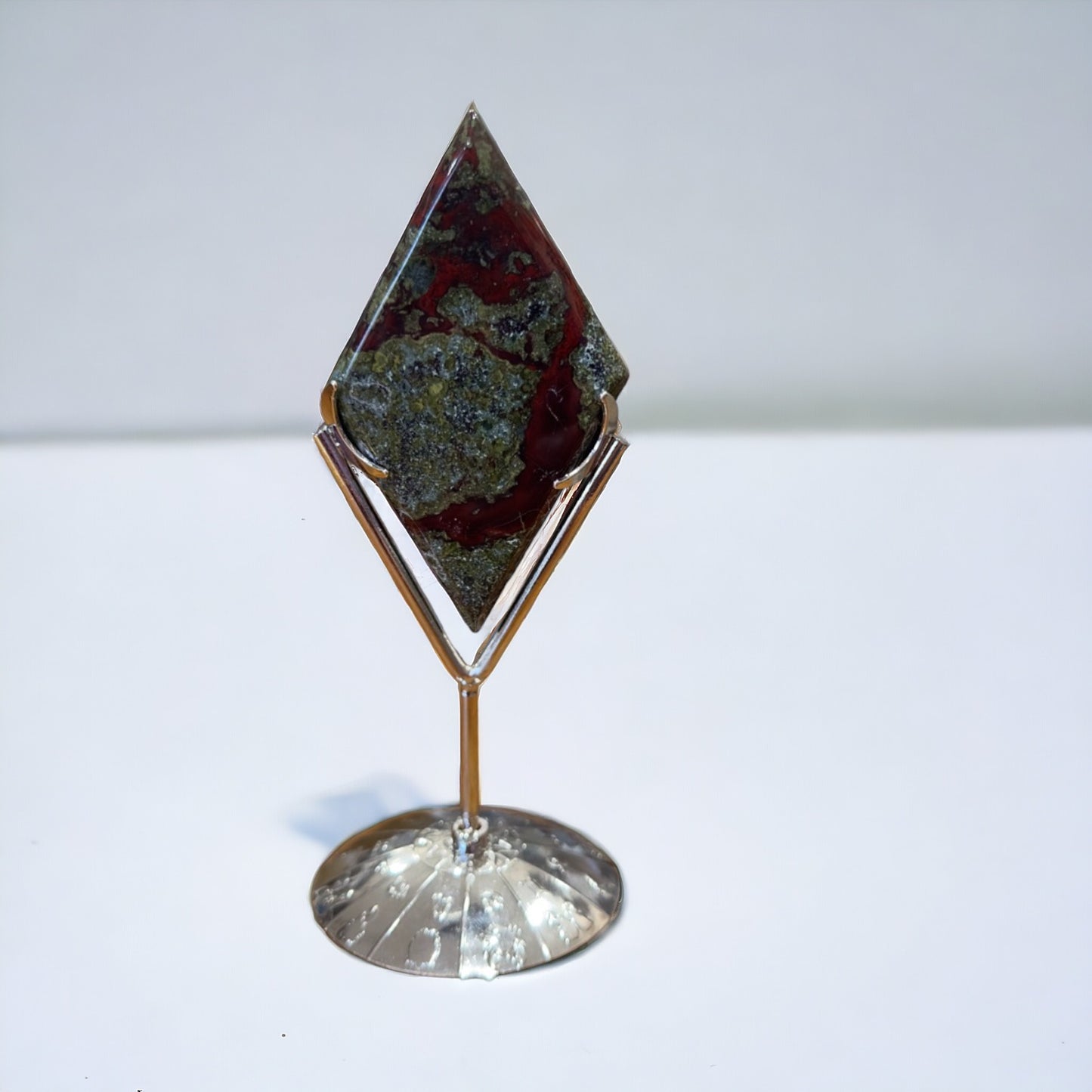 Dragon Blood Stone Diamond with Stand
