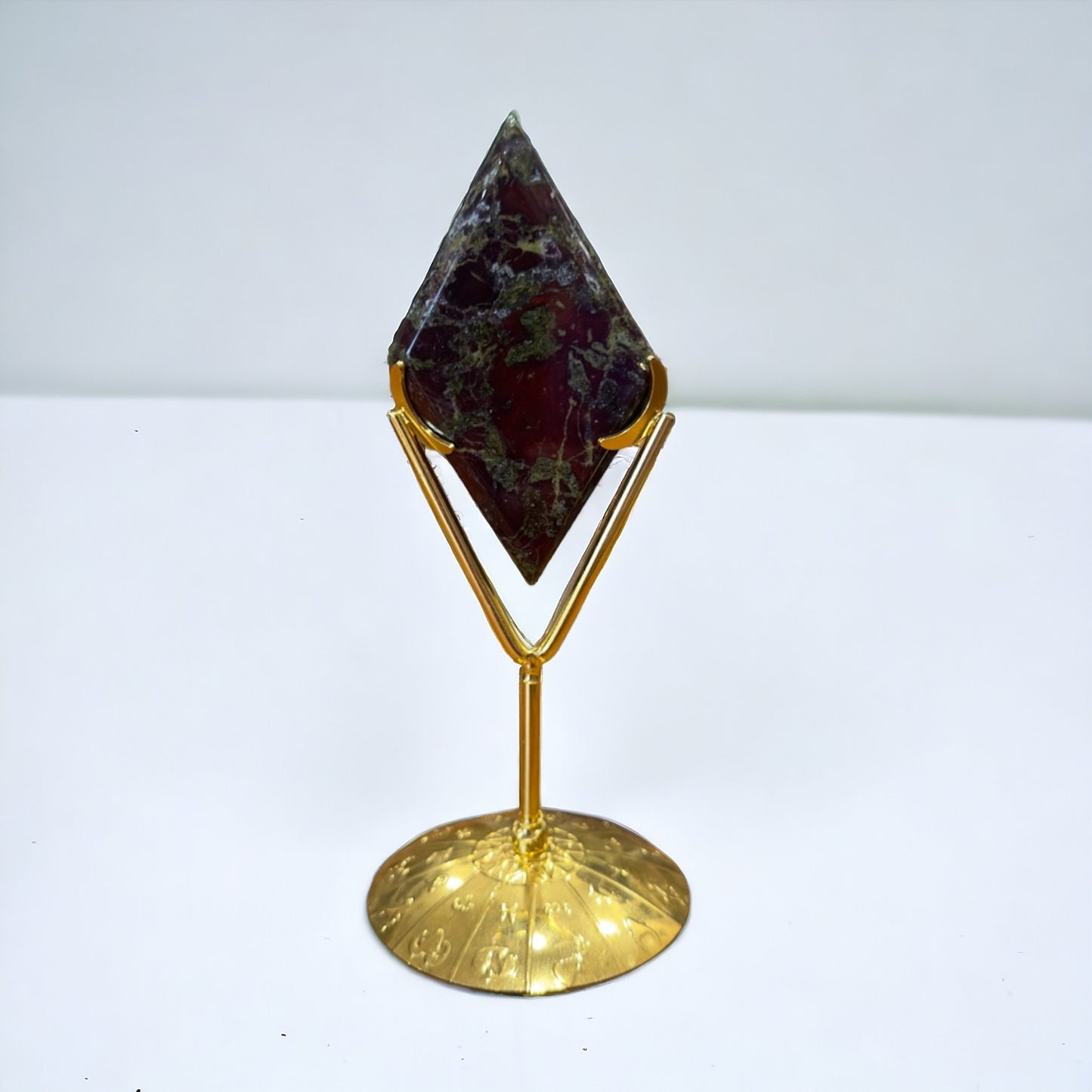 Dragon Blood Stone Diamond with Stand