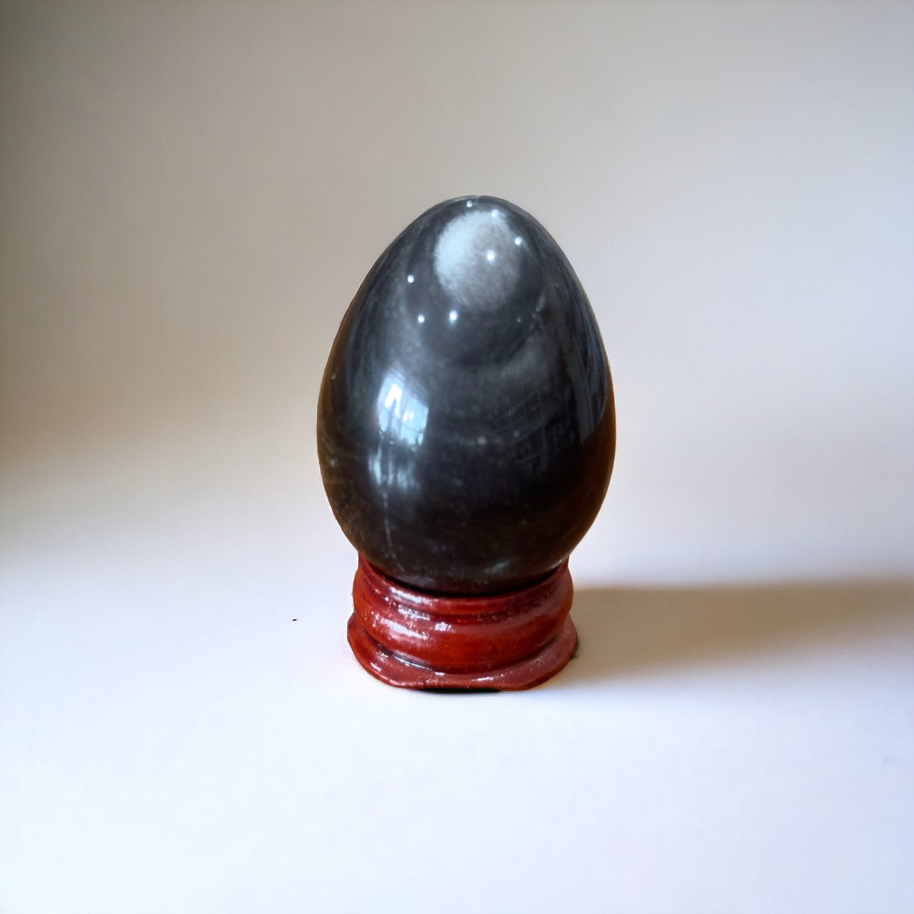 Silver Obsidian Egg