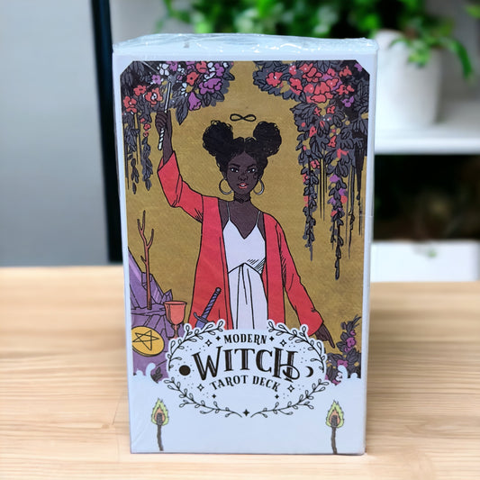 Tarot Deck: Modern Witch