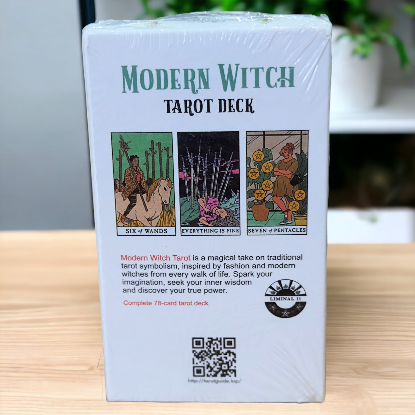 Tarot Deck: Modern Witch