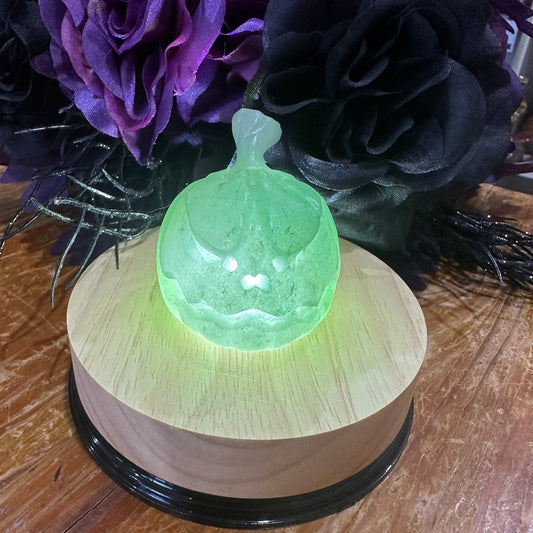 Green Aventurine Carved Face Pumpkin