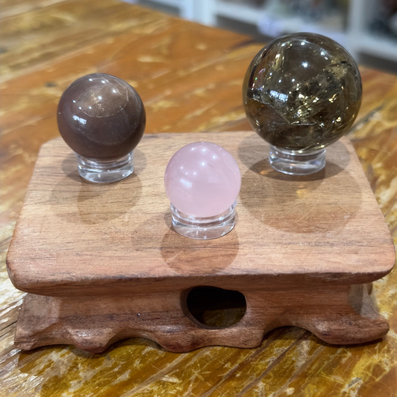 Plastic Sphere/Egg Stand - Mini