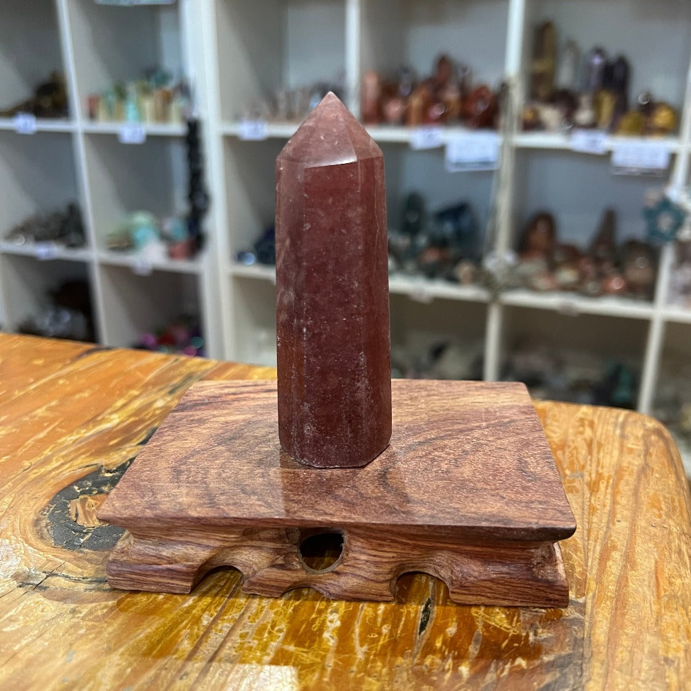 Strawberry Quartz Point