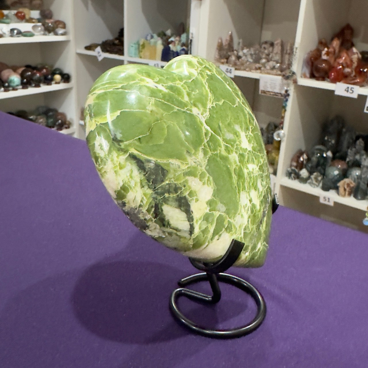 Tremolite Heart with Stand