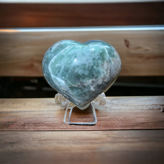 Green Kyanite Heart