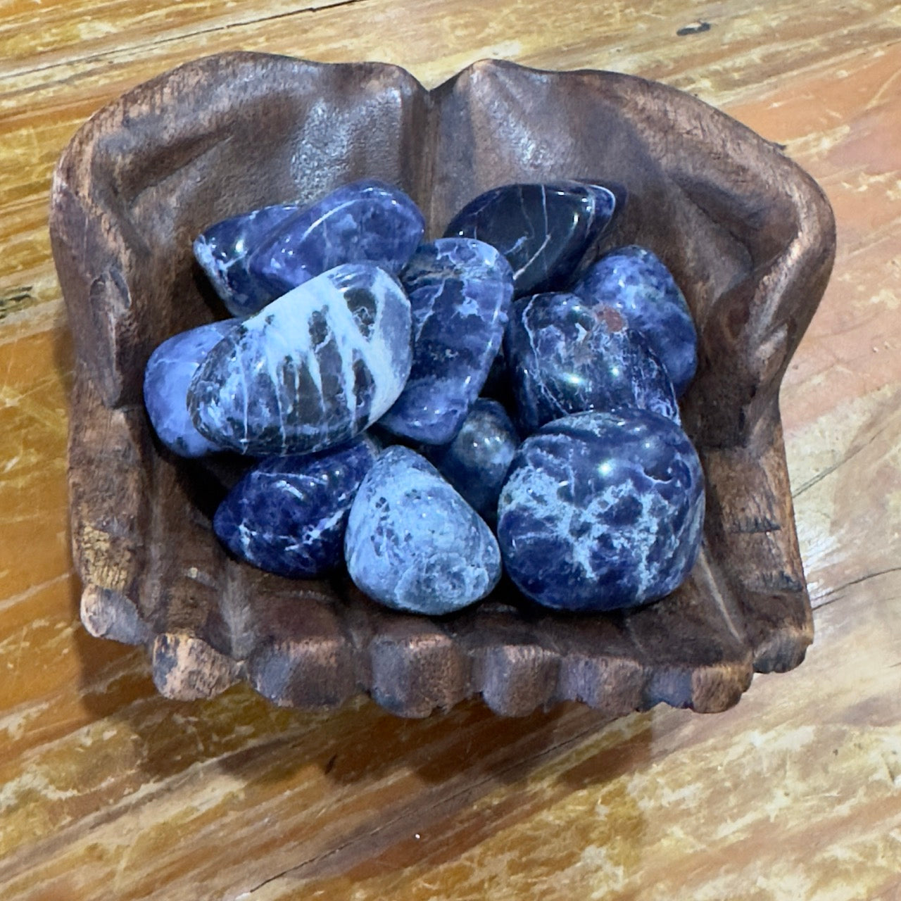 Tumbles | Sodalite – Crystals by Sisters