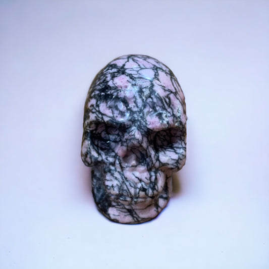 Rhodonite Skull | 107g