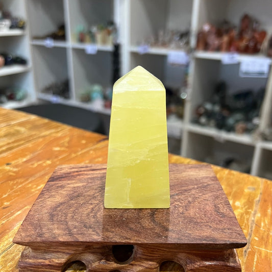 Lemon Calcite Tower