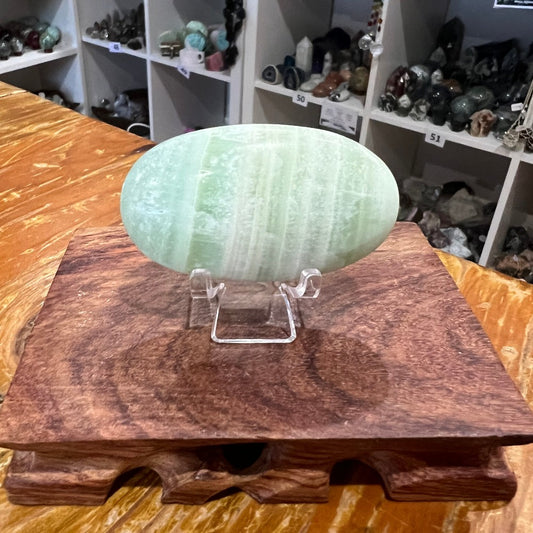 Pistachio Calcite Palm stone