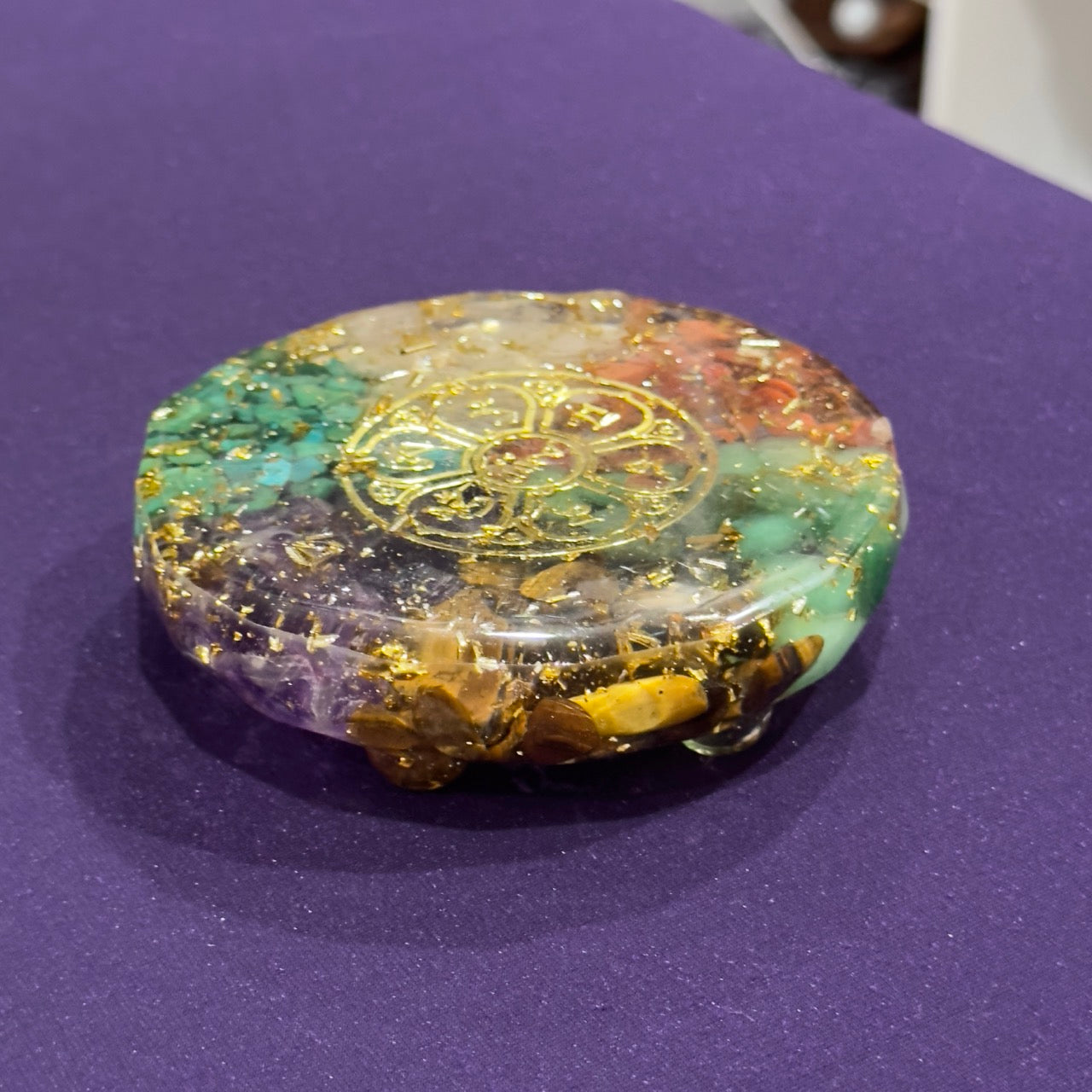 Chakra Platform | Resin with Crystal Chips