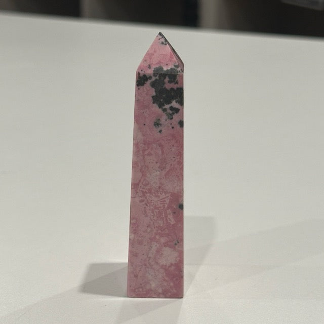 Rhodonite Tower (Peruvian) | 151g