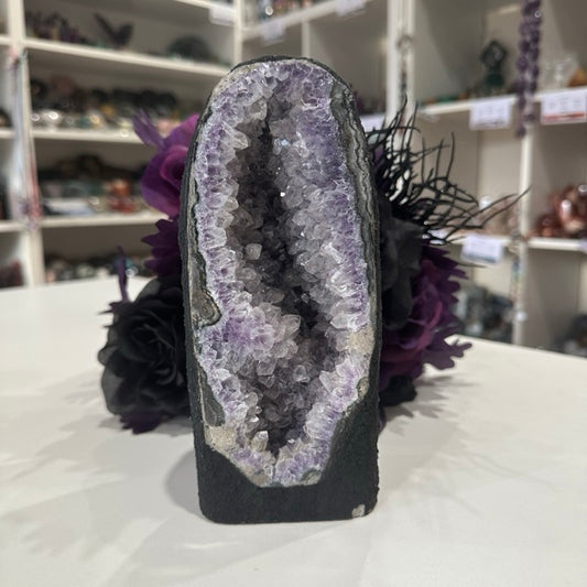 Amethyst Geode Cave | 1.5kg