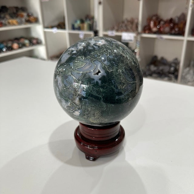 Moss Agate Sphere | 2.9kg