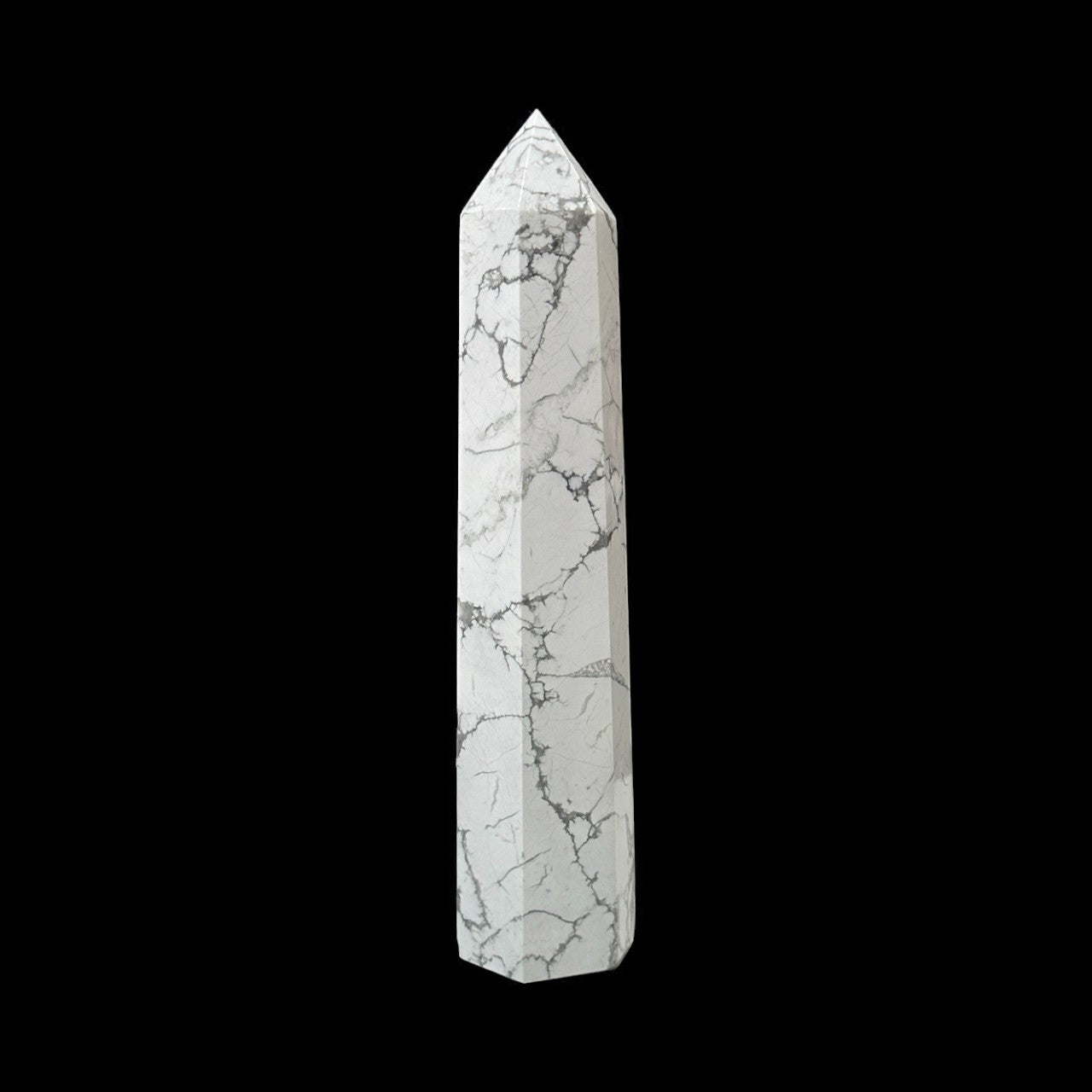 Howlite Tower | 486g